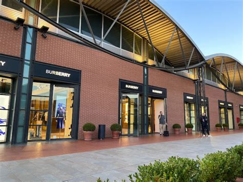 commessa bionda outlet prada reggello|Private Tour: Prada Outlet Shopping Tour .